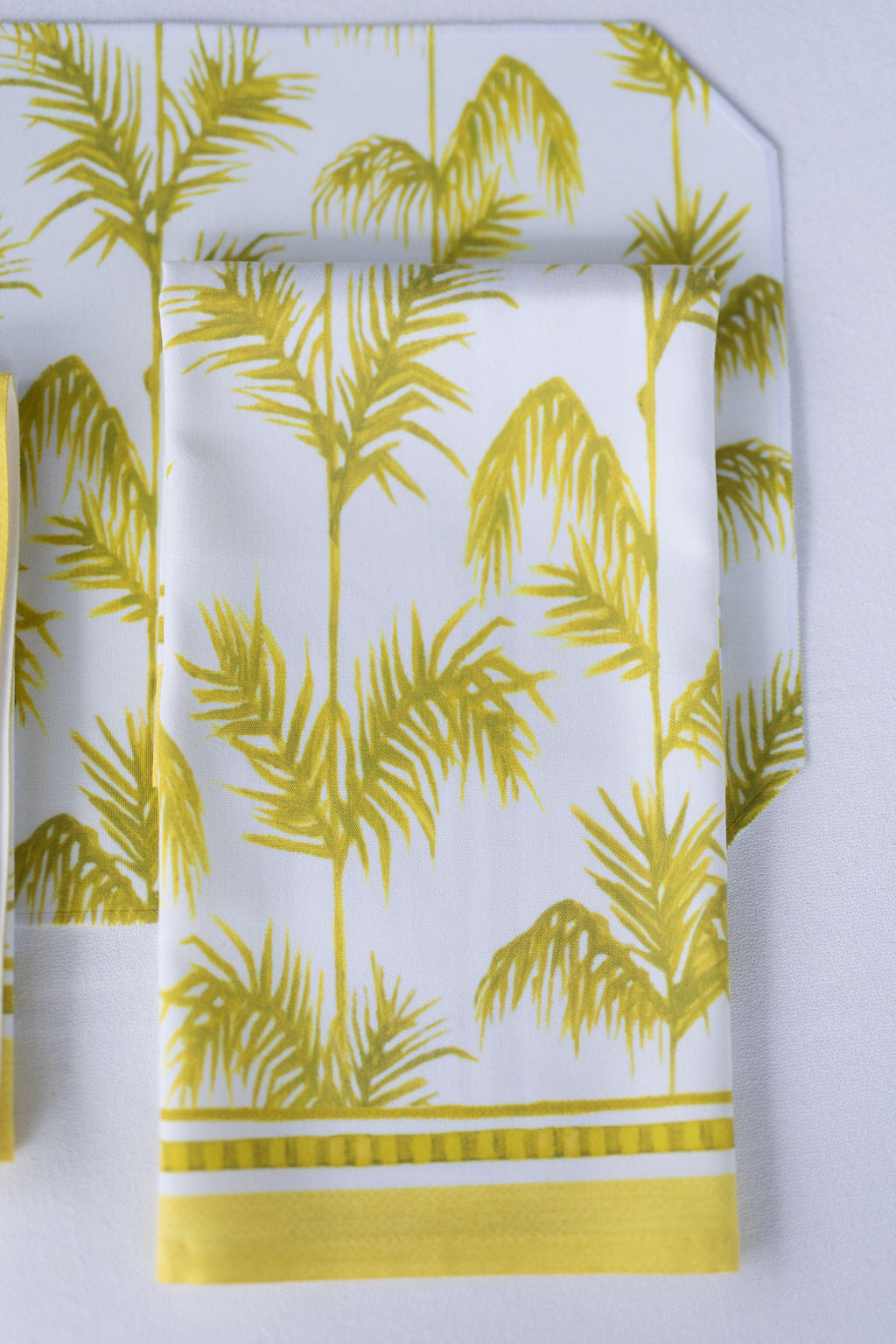 Palm Hostess Towel